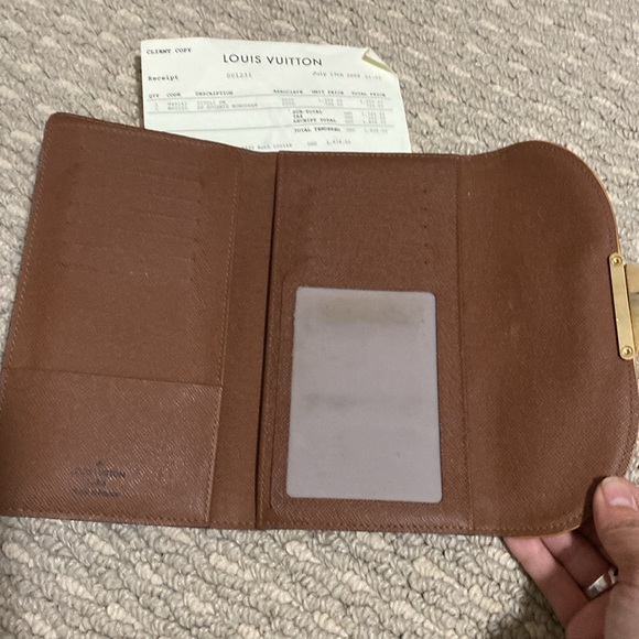 Portefeuille Eugenie Louis Vuitton - Picture 3 of 6